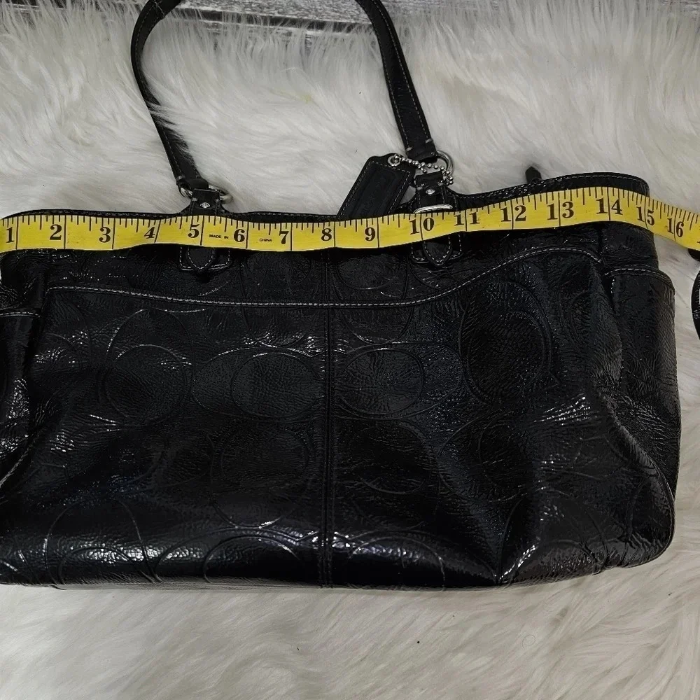 Coach Gallery Embossed Patent Leather shoulder Bag Black #19462 EUC